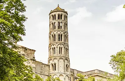 La tour Fenestrelle pendant le jeu de piste Kuriooz à Uzès